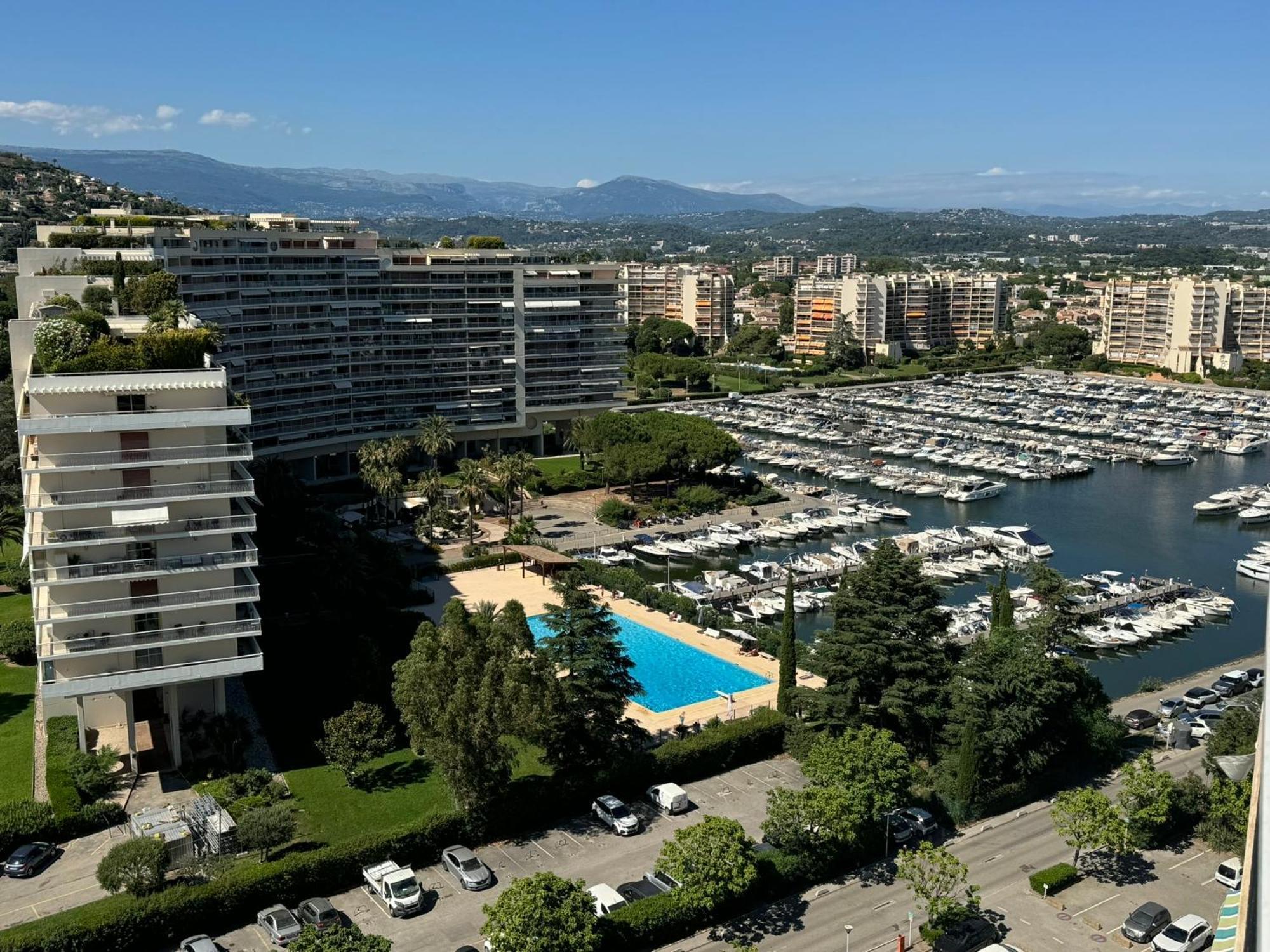 My Resid Appart Cannes Vue Marina Et Vue Montagne Мандельё-ла-Напуль Экстерьер фото